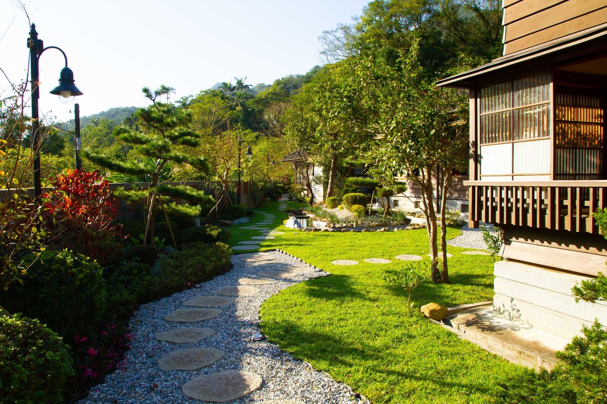 九千坪的靜，近百年的光｜平溪古蹟午茶1日
